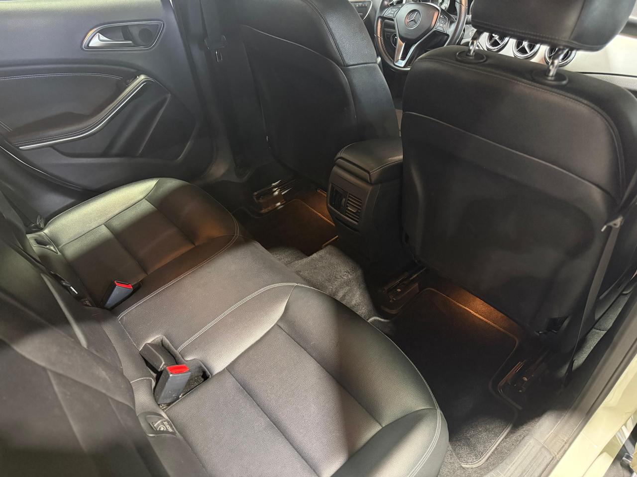 2015 Mercedes-Benz GLA-Class GLA250 4MATIC/ONE OWNER/AMG PCKG/CLEAN CARFAX Photo