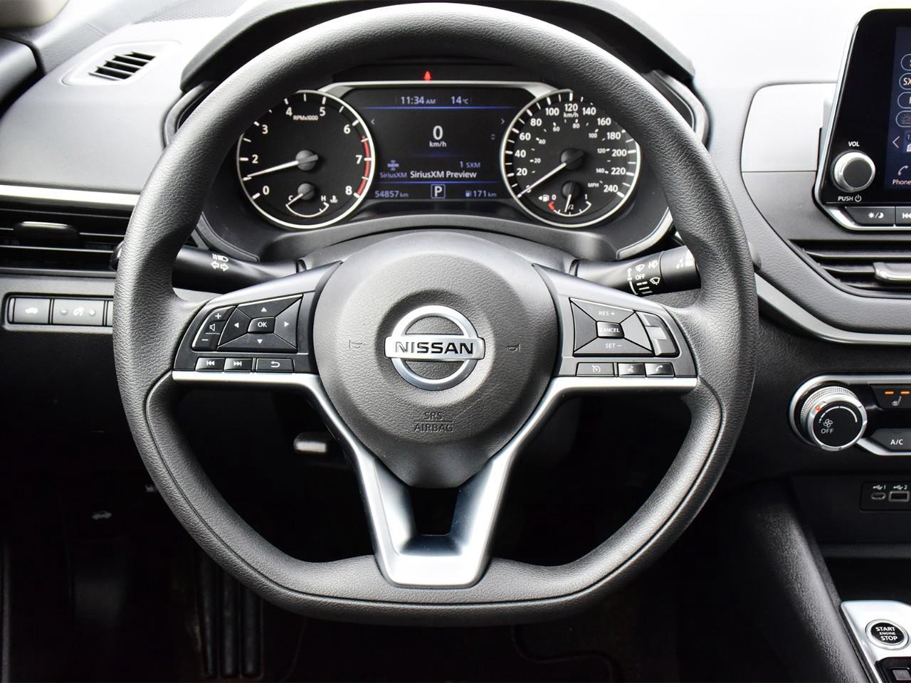 2022 Nissan Altima 2.5 SE All-Wheel Drive Sedan Photo
