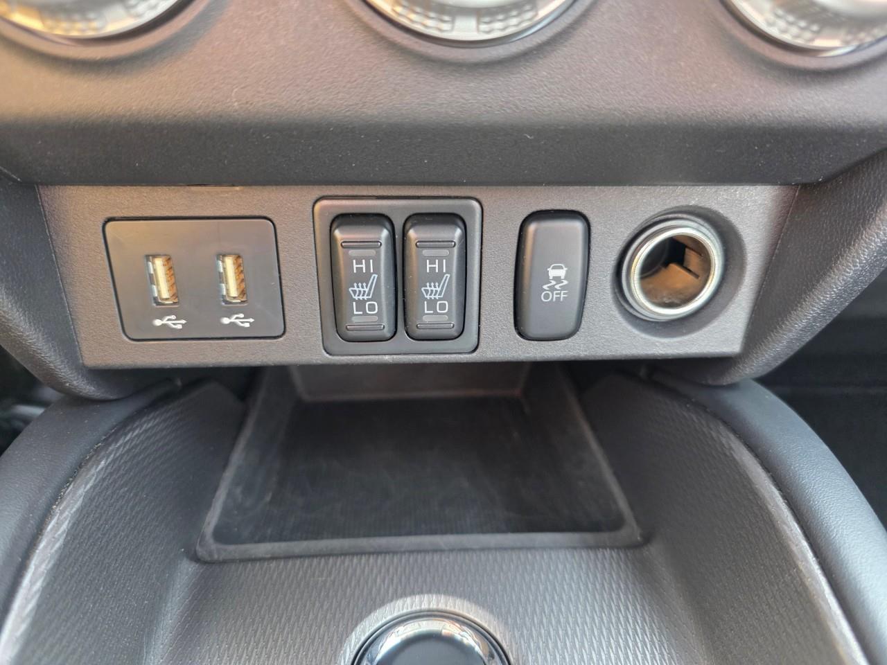2024 Mitsubishi RVR ES 4dr AWC Photo