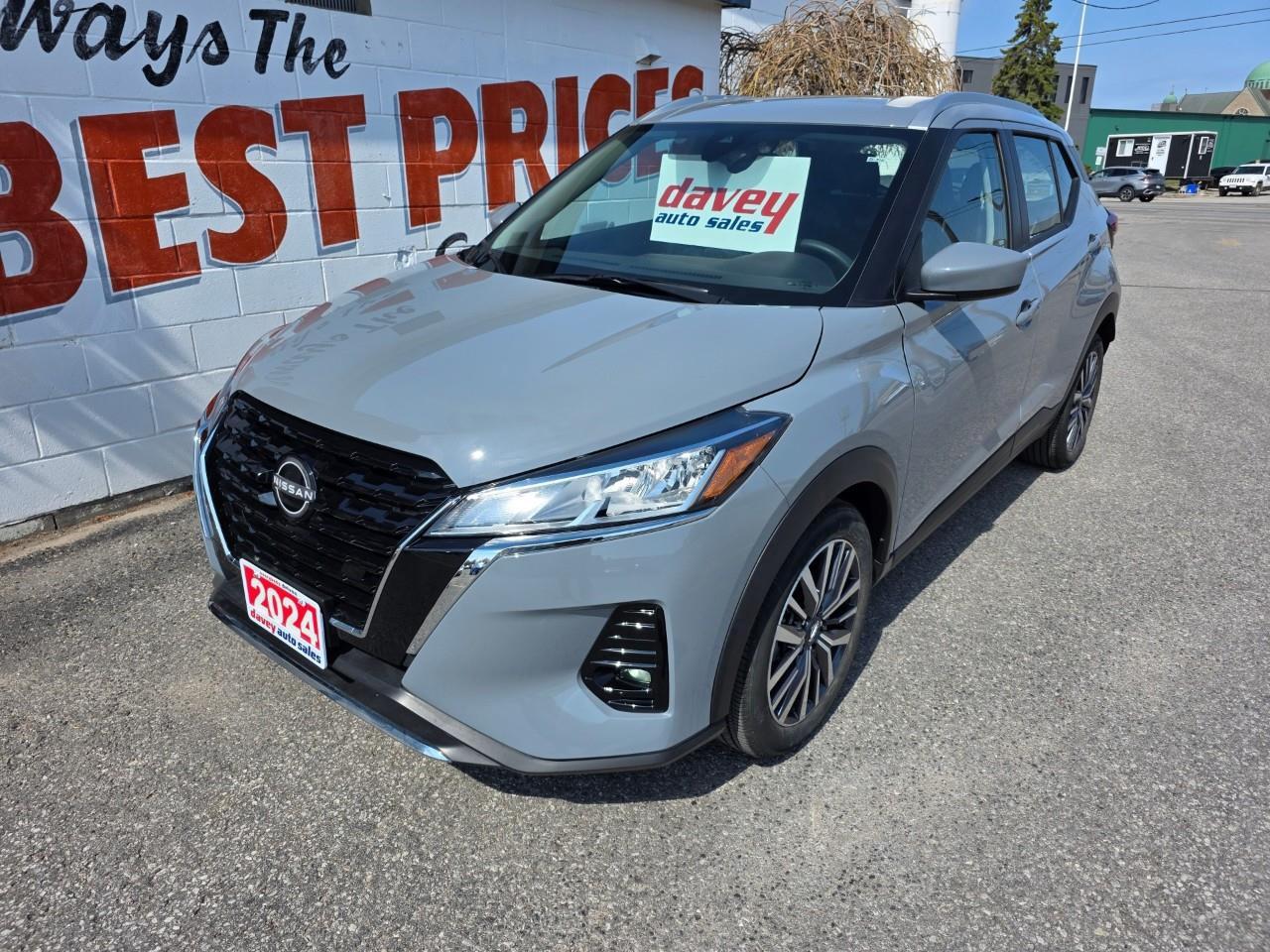 2024 Nissan Kicks SV 4dr Front-Wheel Drive Photo0