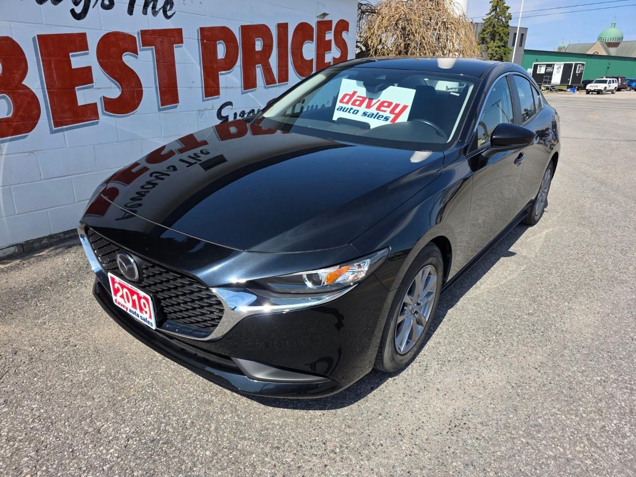 2019 Mazda 3 GS (A6) 4dr Front-Wheel Drive Sedan Photo0