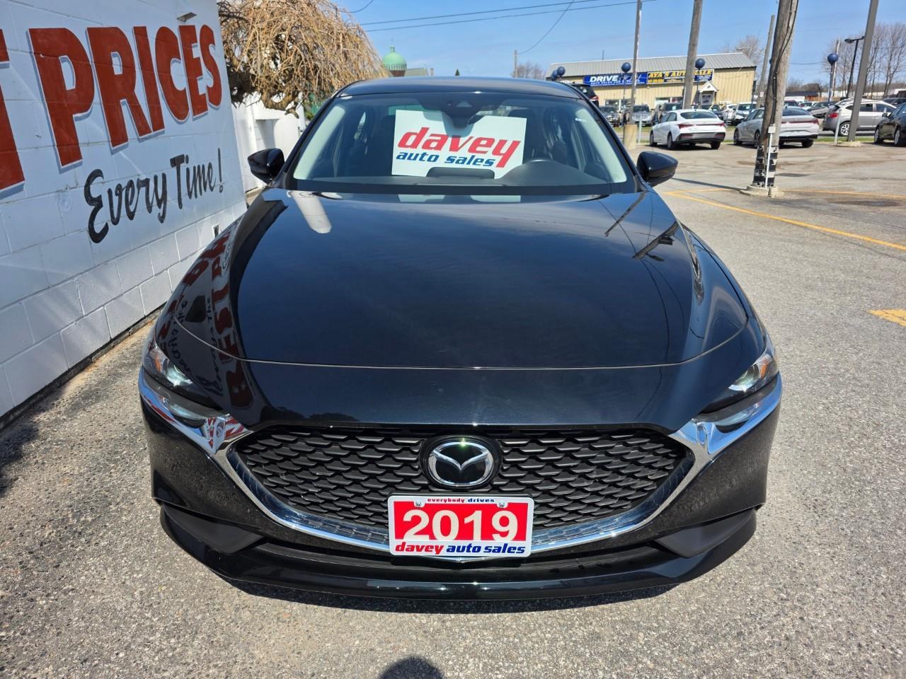 2019 Mazda 3 GS (A6) 4dr Front-Wheel Drive Sedan Photo