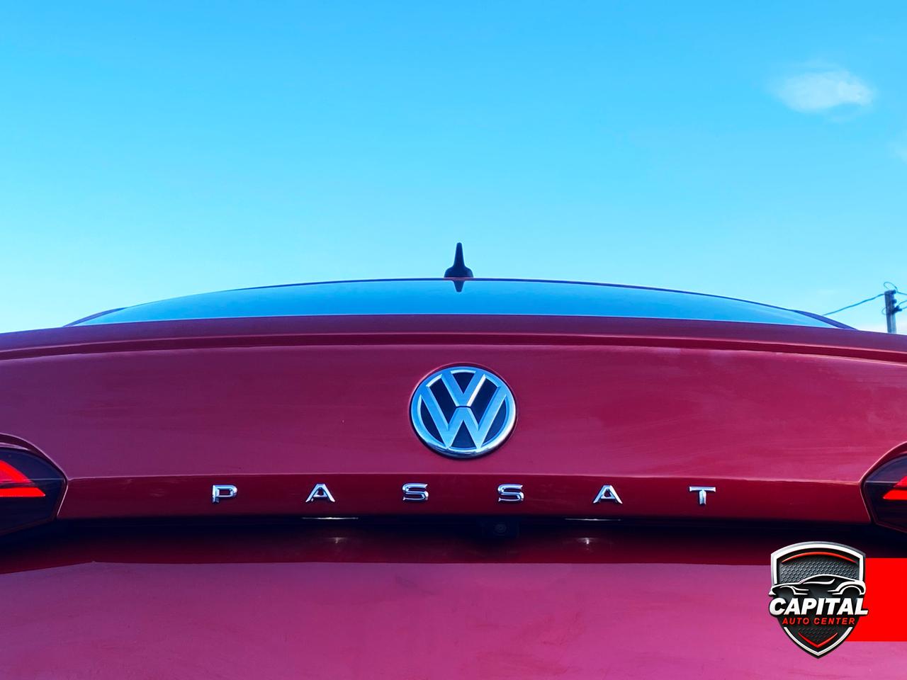 2021 Volkswagen Passat HIGHLINE Photo