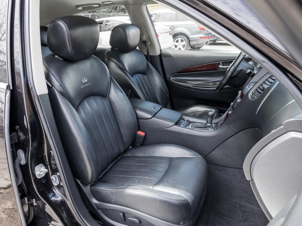 2013 Infiniti EX37 AWD Journey, Leather, Sunroof, Camera Photo