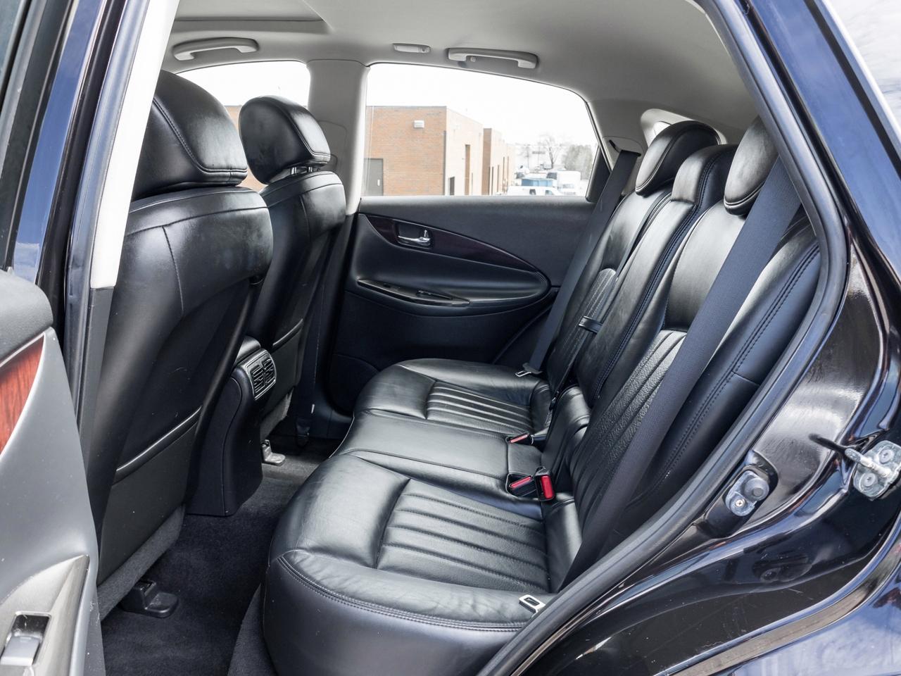2013 Infiniti EX37 AWD Journey, Leather, Sunroof, Camera Photo