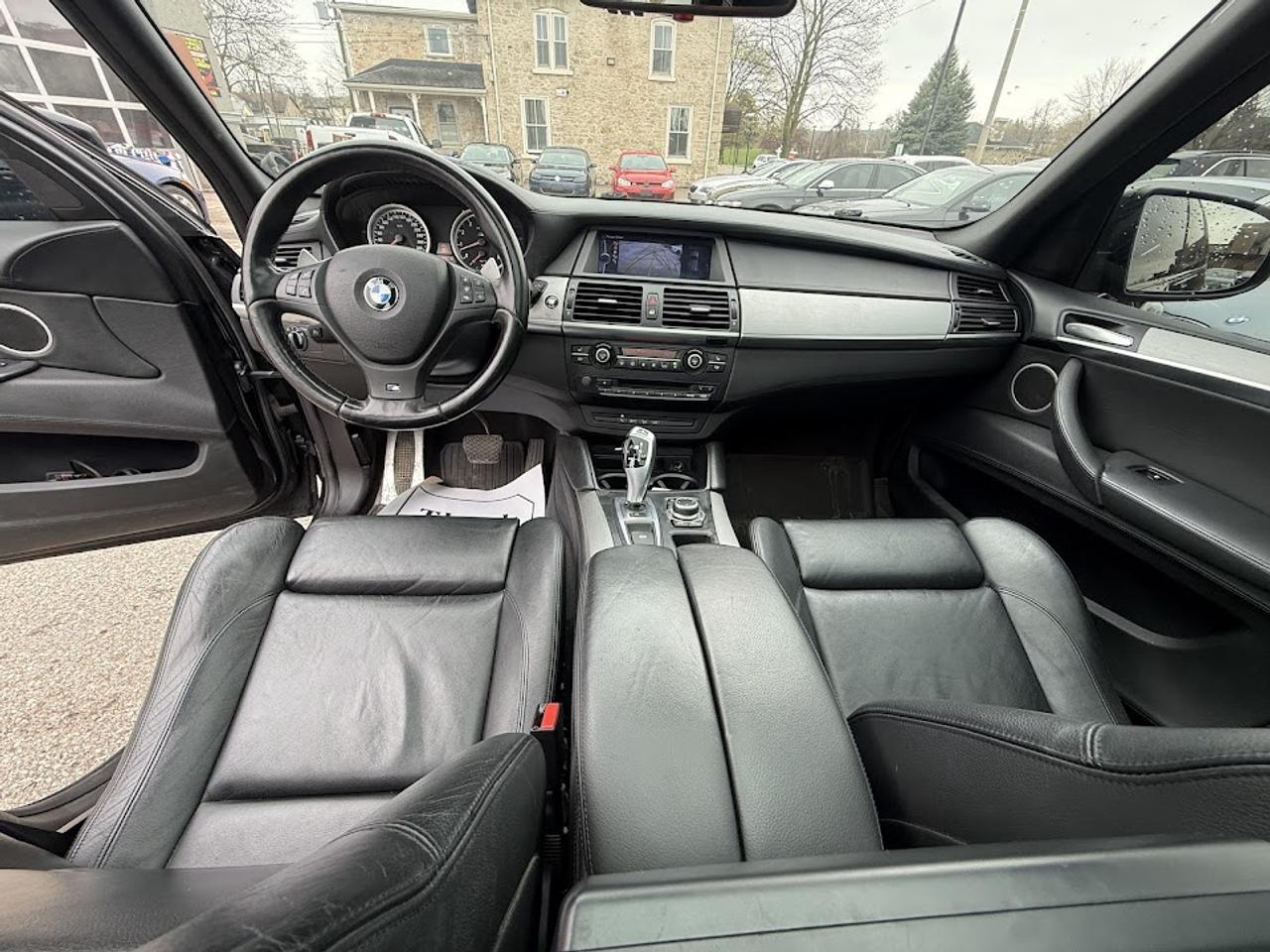 2010 BMW X5M  Photo