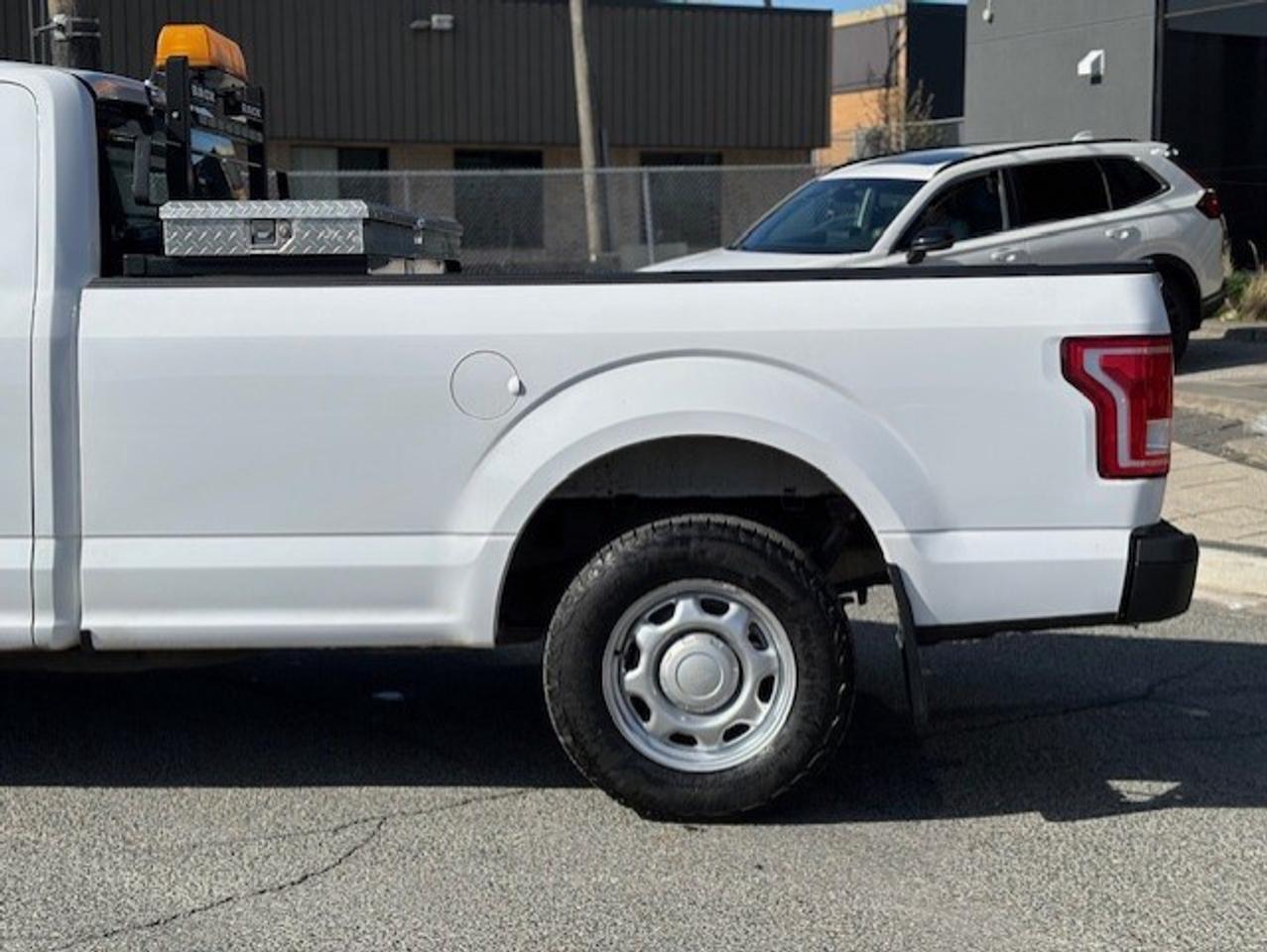 2016 Ford F-150 ONLY 30,000KM-1 OWNER- SUPERCAB-2.7L V6 ECOBOOST! Photo