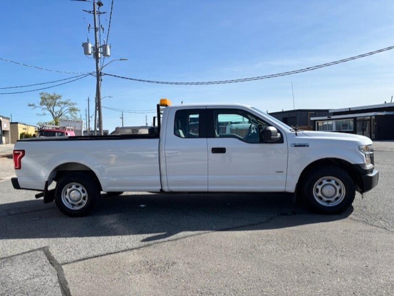 2016 Ford F-150 ONLY 30,000KM-1 OWNER- SUPERCAB-2.7L V6 ECOBOOST! Photo
