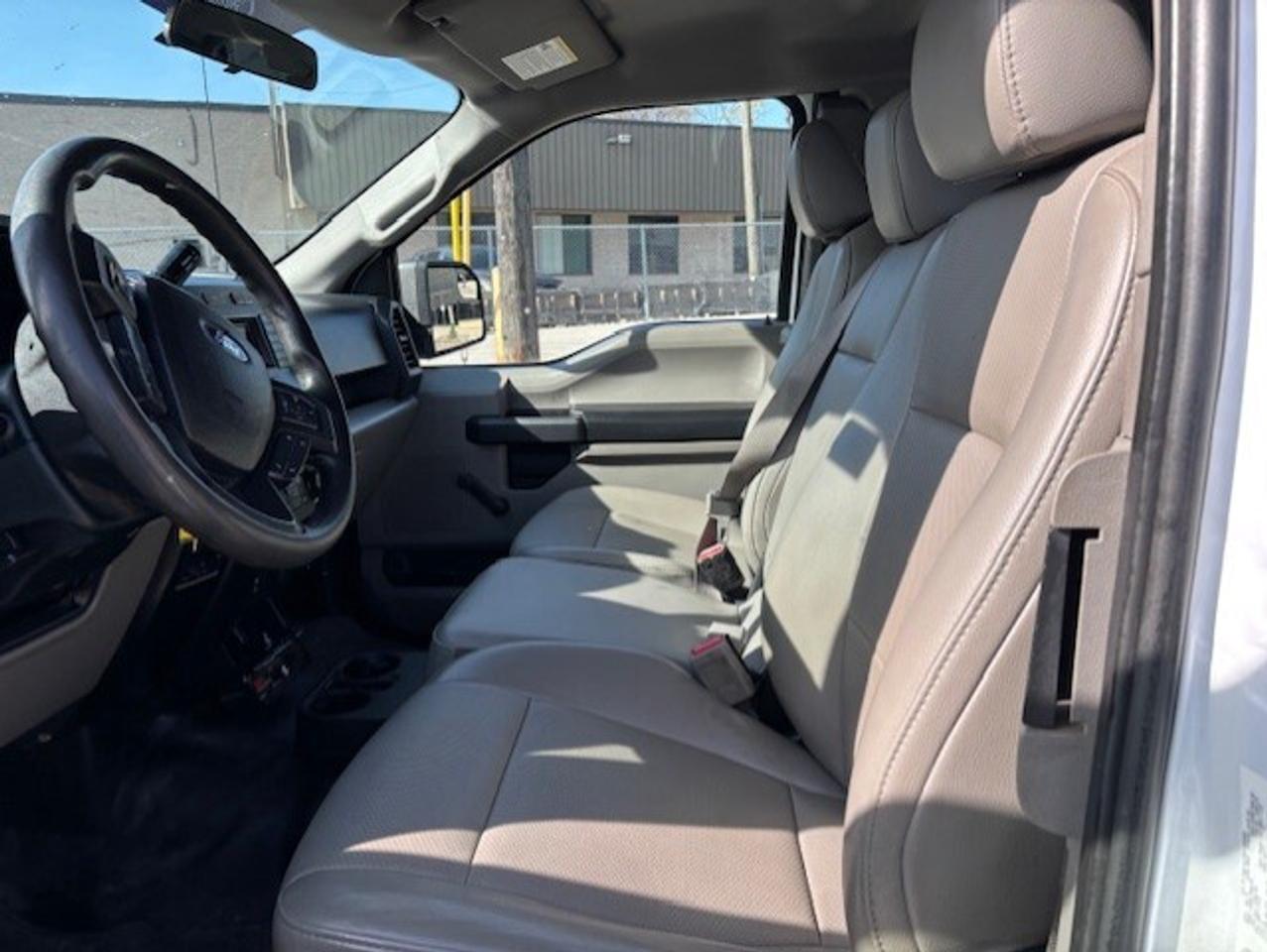 2016 Ford F-150 ONLY 30,000KM-1 OWNER- SUPERCAB-2.7L V6 ECOBOOST! Photo