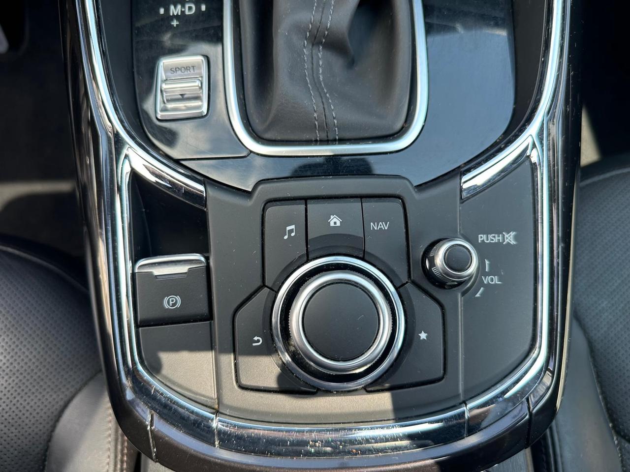 2017 Mazda CX-9 Grand Touring Photo