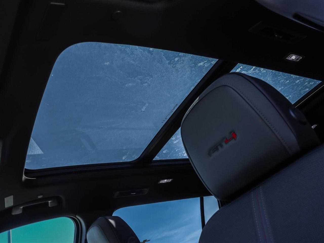 2026 GMC Acadia AWD AT4 Photo