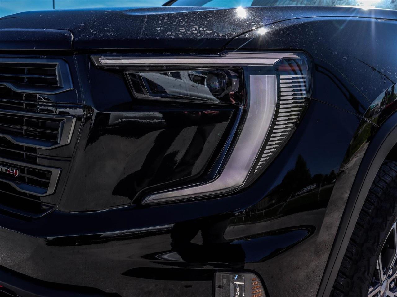 2026 GMC Acadia AWD AT4 Photo