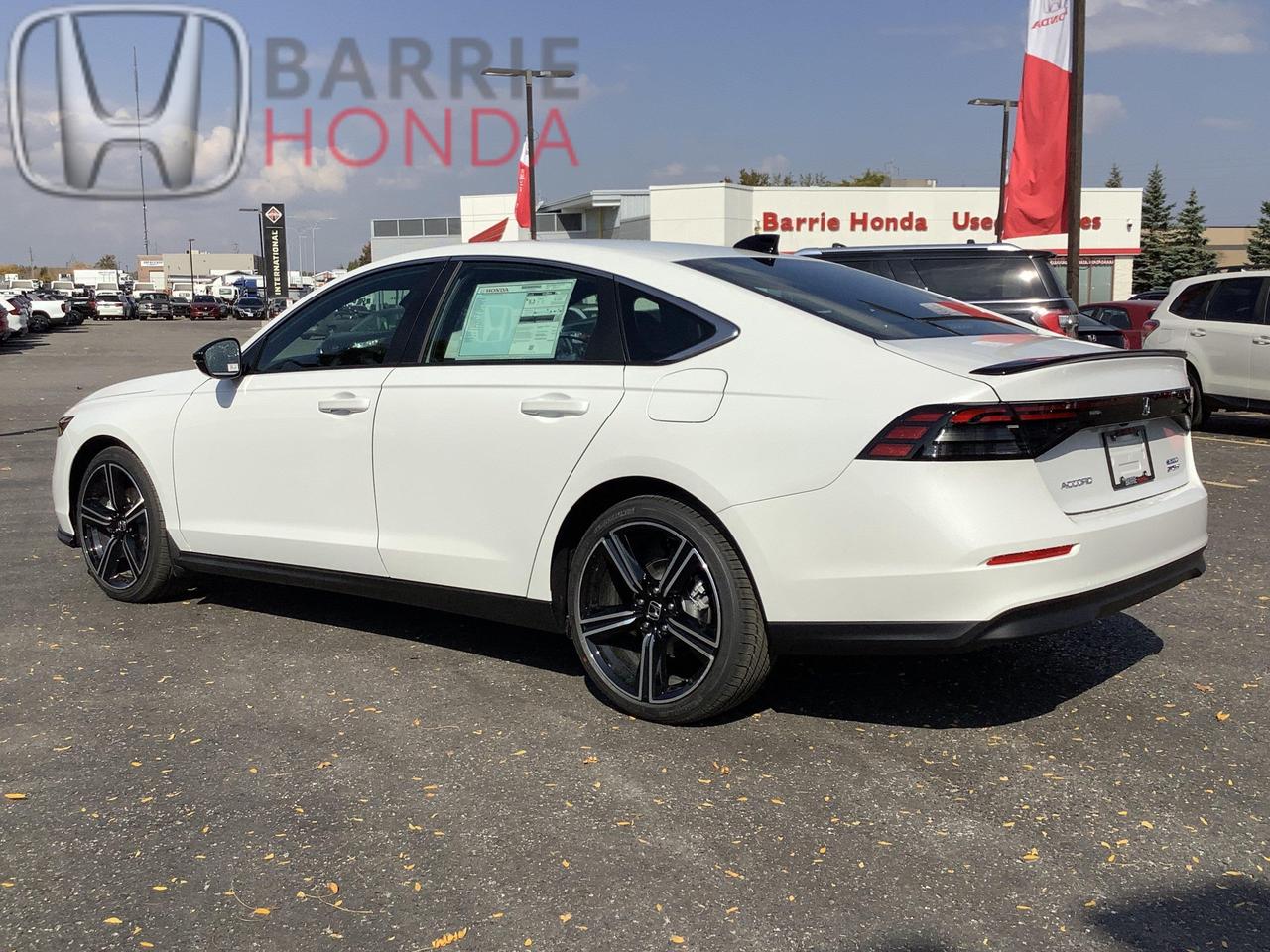 2026 Honda Accord Hybrid Sport-L 4dr Sedan Photo4