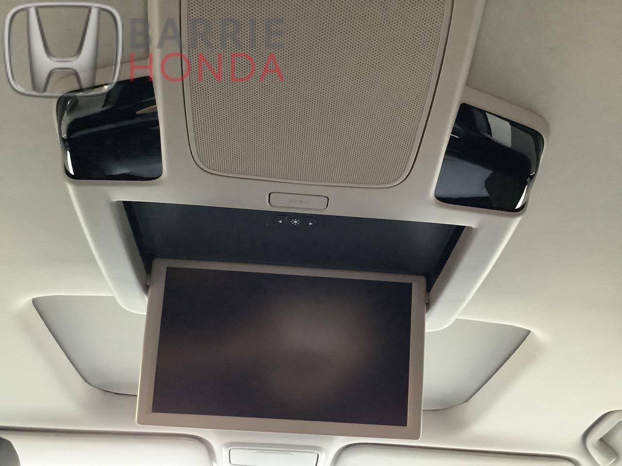 2026 Honda CR-V Hybrid Touring 4dr All-Wheel Drive Photo2