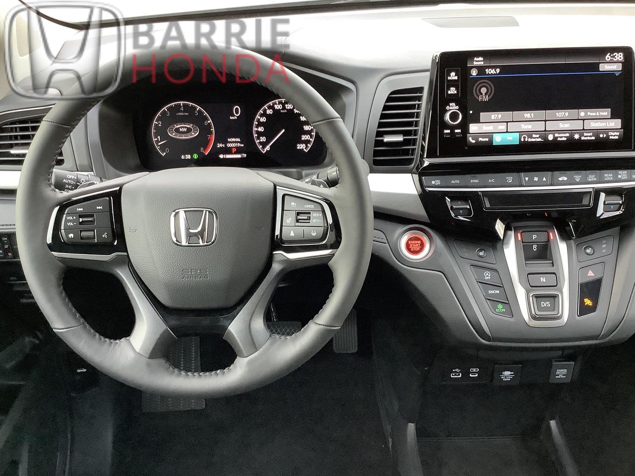 2026 Honda CR-V Hybrid Touring 4dr All-Wheel Drive Photo