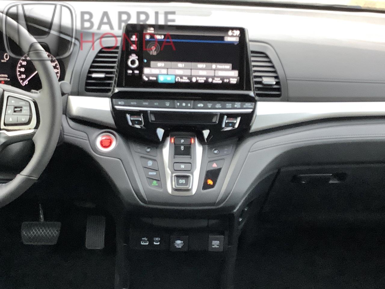2026 Honda CR-V Hybrid Touring 4dr All-Wheel Drive Photo