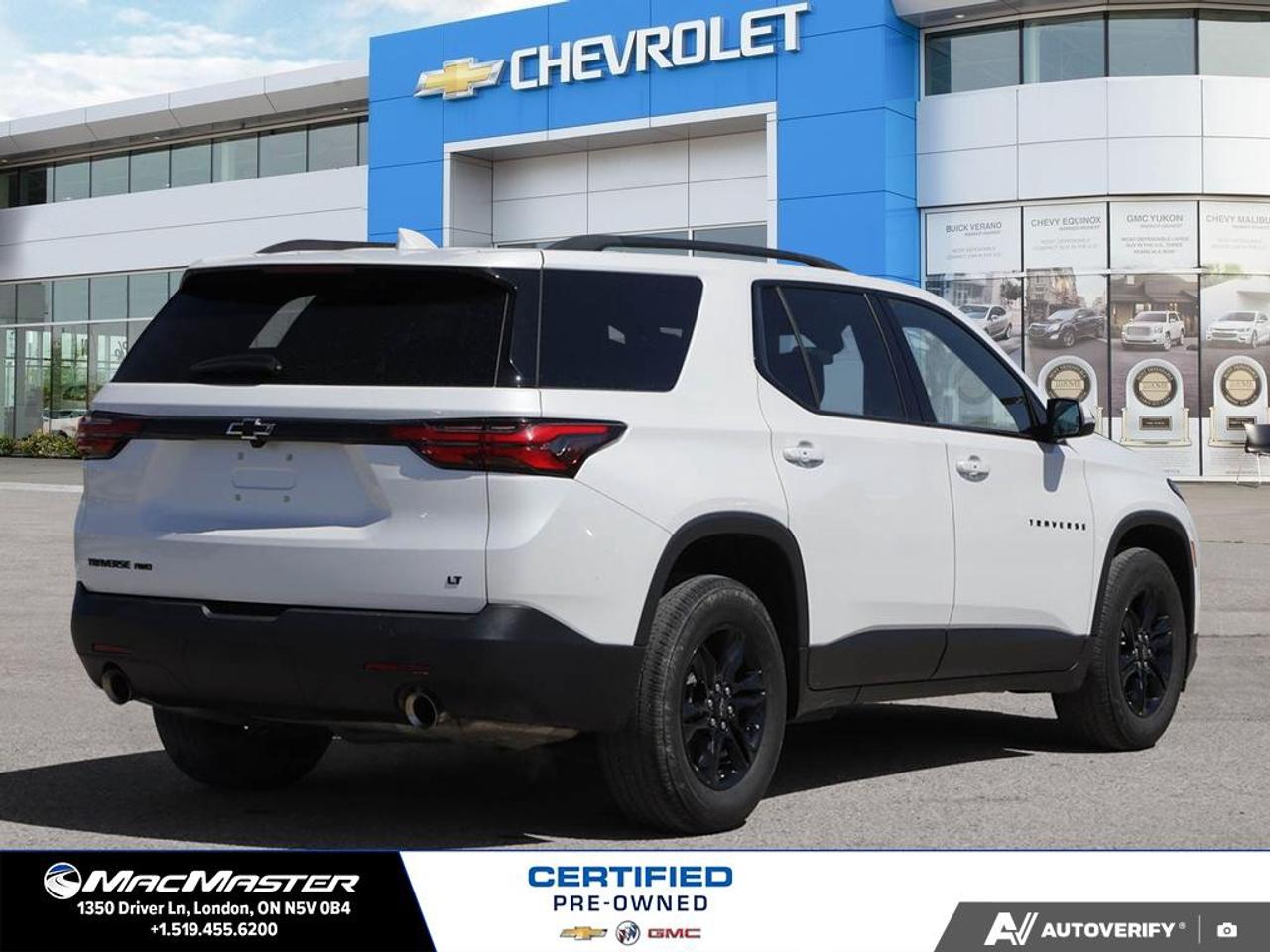 2023 Chevrolet Traverse LT Cloth All-Wheel Drive Photo