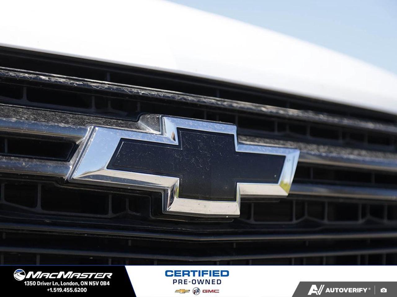 2023 Chevrolet Traverse LT Cloth All-Wheel Drive Photo