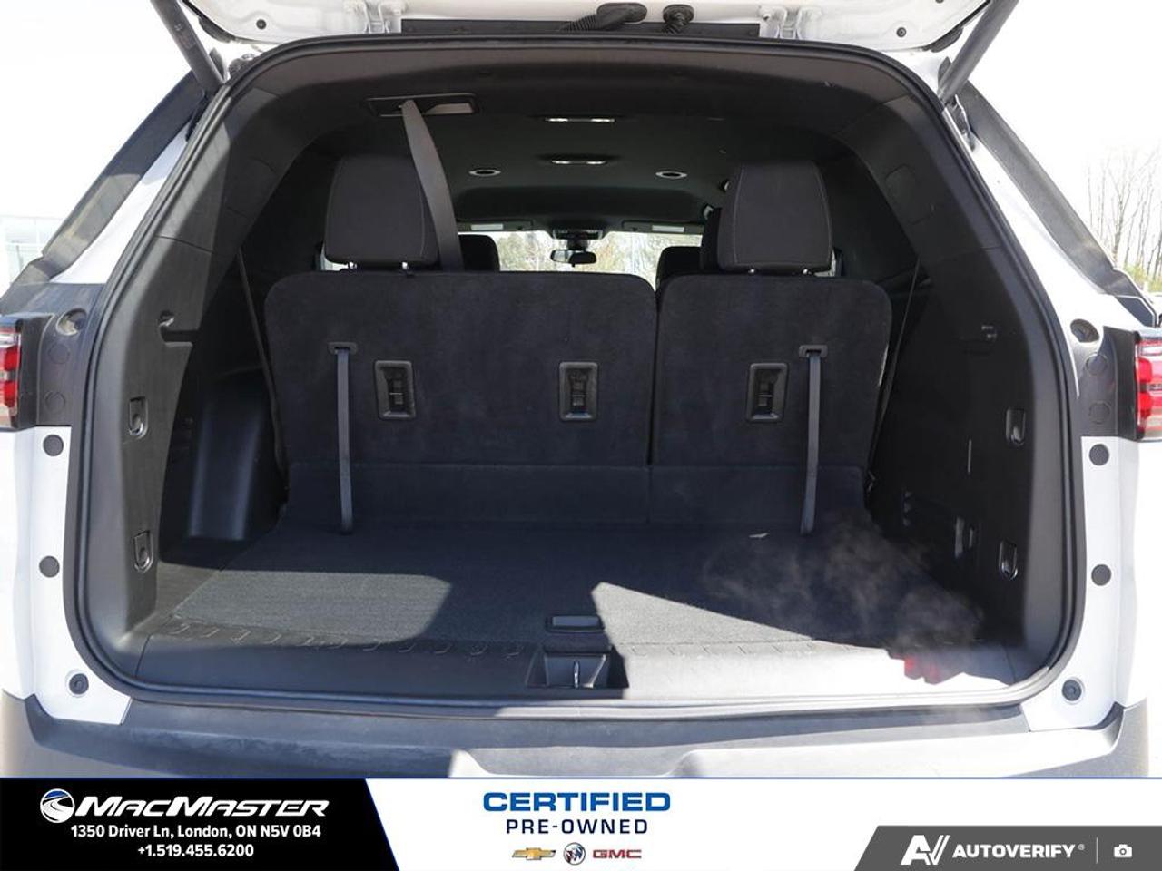 2023 Chevrolet Traverse LT Cloth All-Wheel Drive Photo