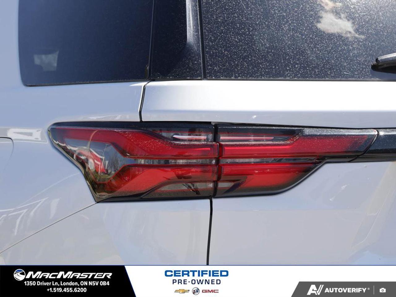 2023 Chevrolet Traverse LT Cloth All-Wheel Drive Photo