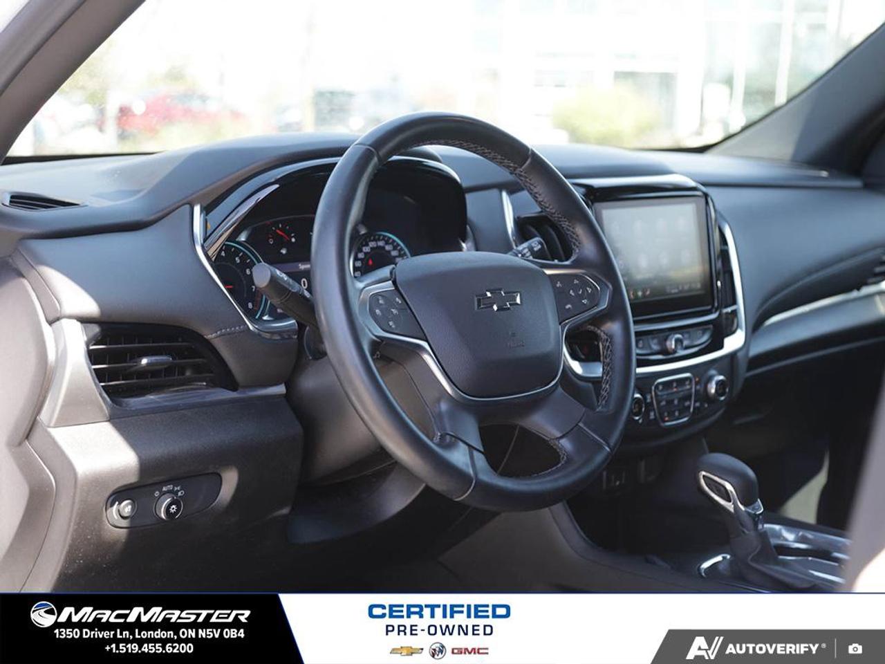 2023 Chevrolet Traverse LT Cloth All-Wheel Drive Photo
