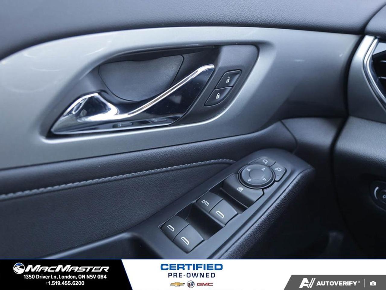 2023 Chevrolet Traverse LT Cloth All-Wheel Drive Photo