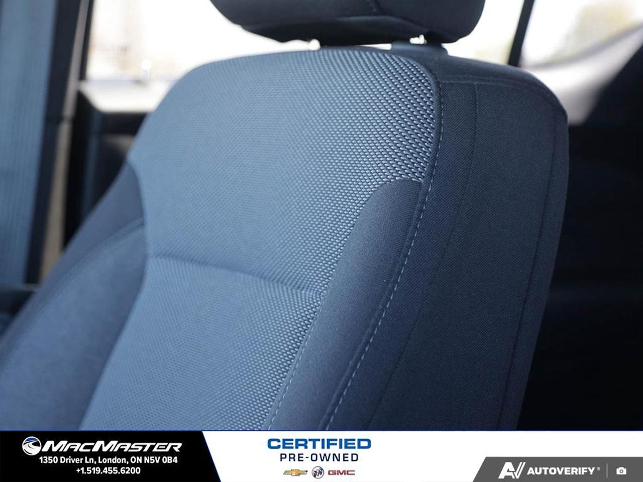 2023 Chevrolet Traverse LT Cloth All-Wheel Drive Photo