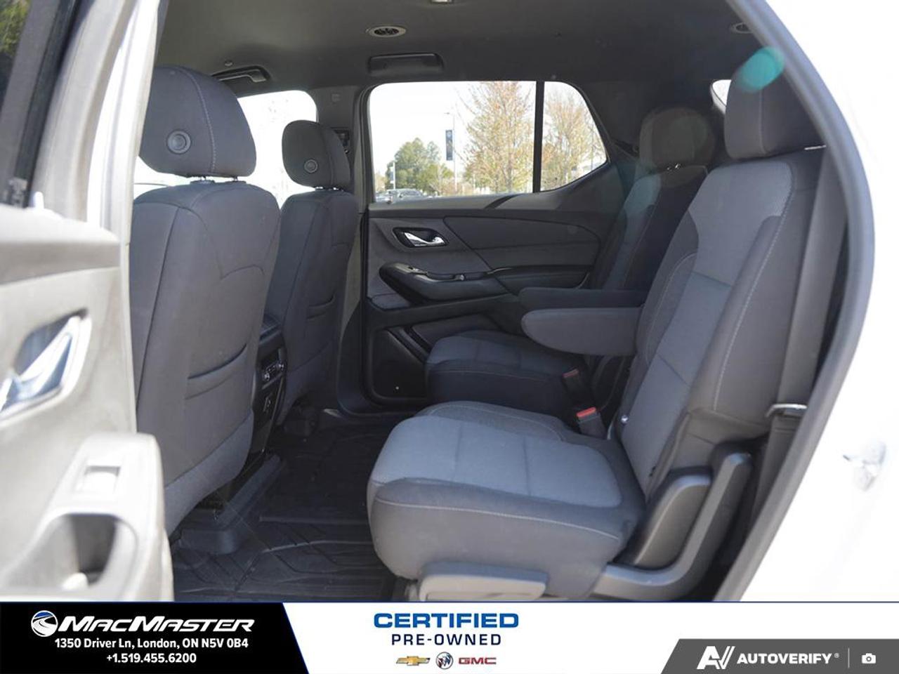 2023 Chevrolet Traverse LT Cloth All-Wheel Drive Photo