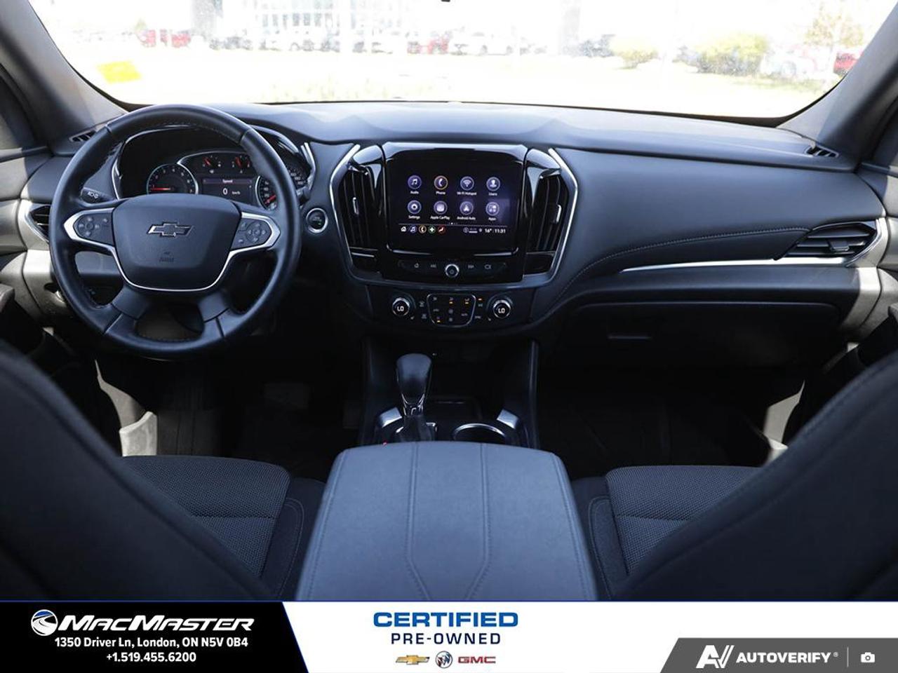 2023 Chevrolet Traverse LT Cloth All-Wheel Drive Photo