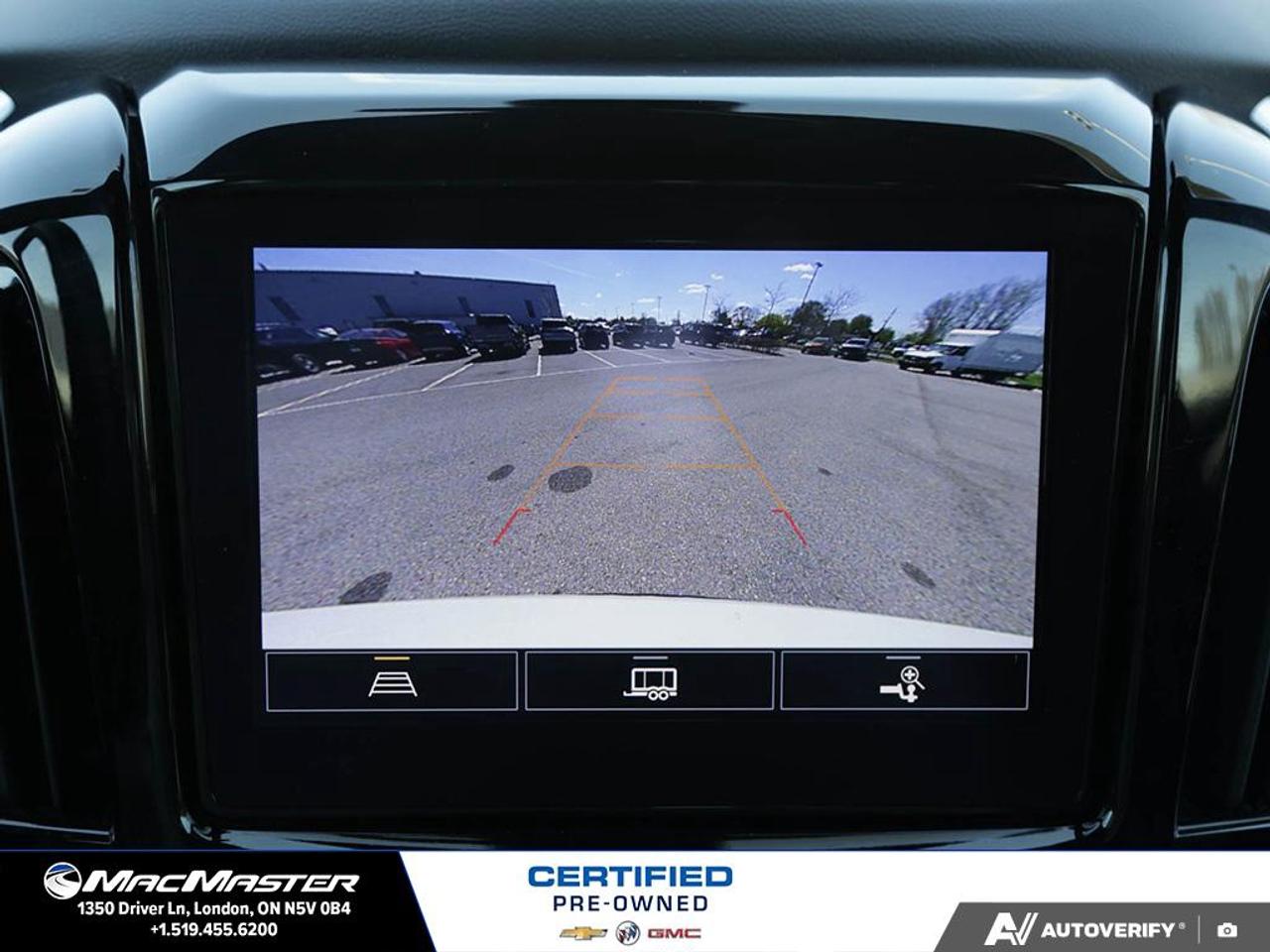 2023 Chevrolet Traverse LT Cloth All-Wheel Drive Photo