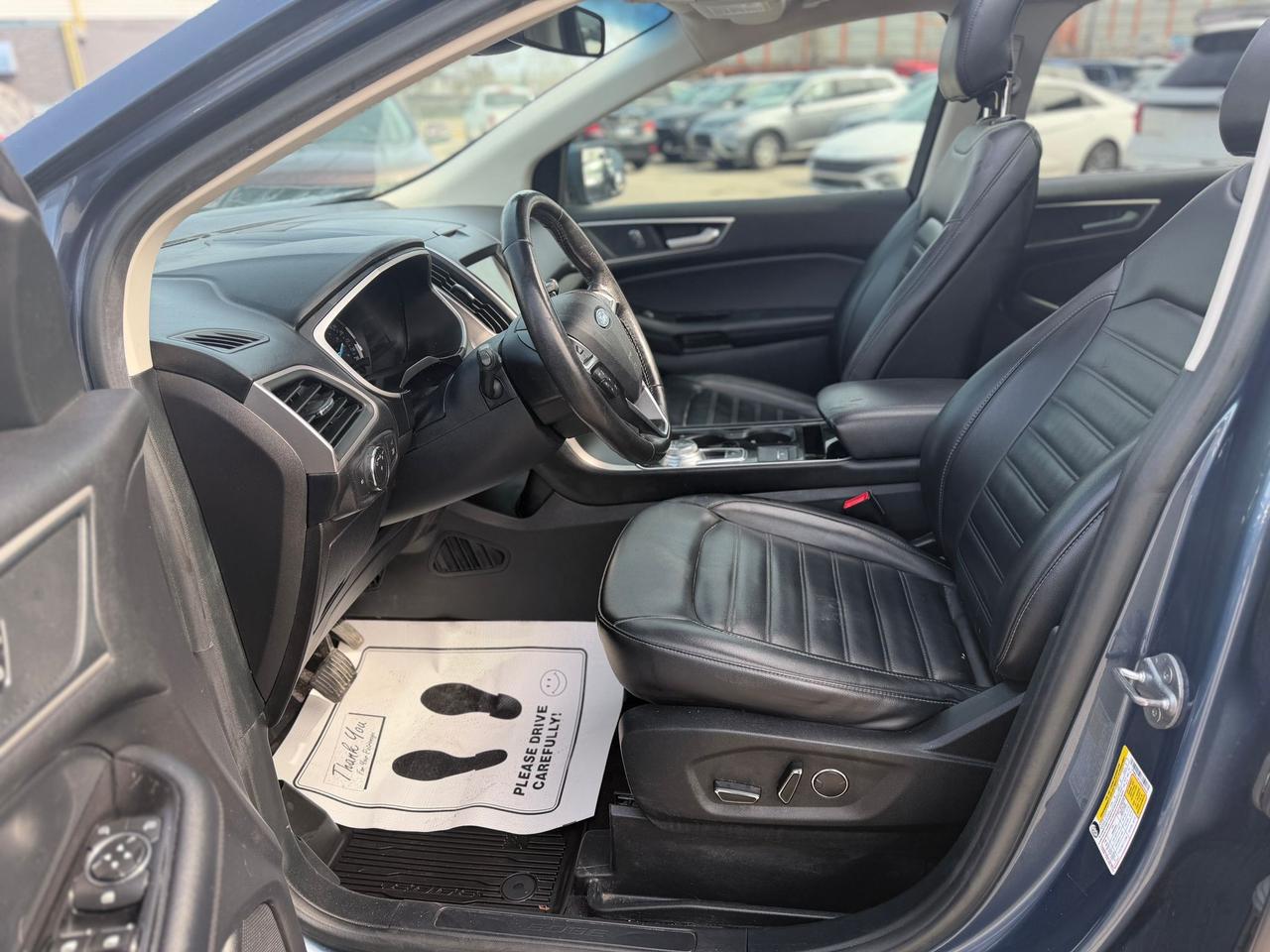 2019 Ford Edge SEL Photo