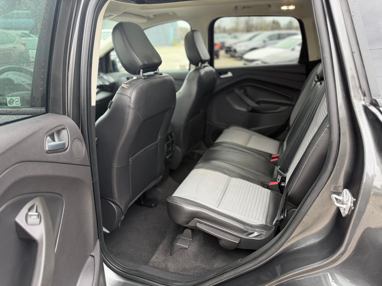 2019 Ford Escape Titanium Photo