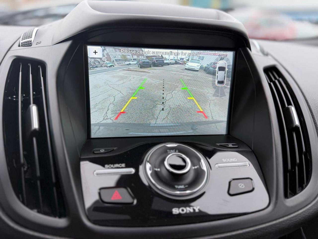 2019 Ford Escape Titanium Photo