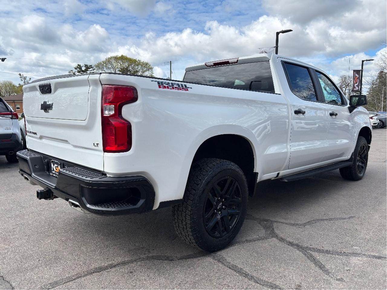 2022 Chevrolet Silverado 1500 LT Trail Boss 12INCH DISPLAY NAV ONE OWNER Photo