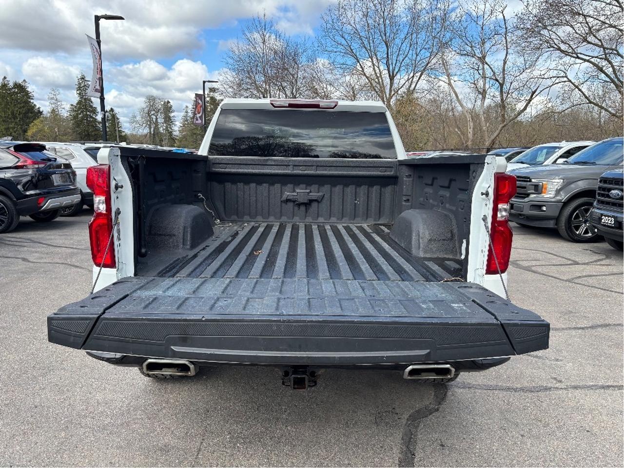2022 Chevrolet Silverado 1500 LT Trail Boss 12INCH DISPLAY NAV ONE OWNER Photo