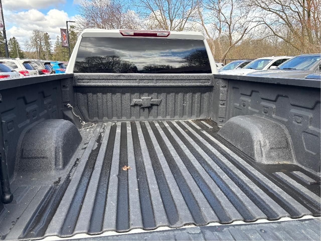2022 Chevrolet Silverado 1500 LT Trail Boss 12INCH DISPLAY NAV ONE OWNER Photo