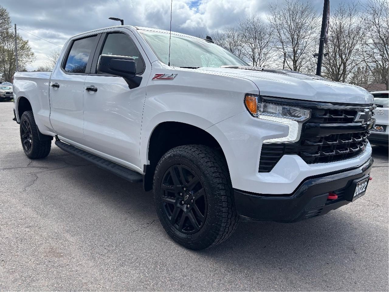 2022 Chevrolet Silverado 1500 LT Trail Boss 12INCH DISPLAY NAV ONE OWNER Photo