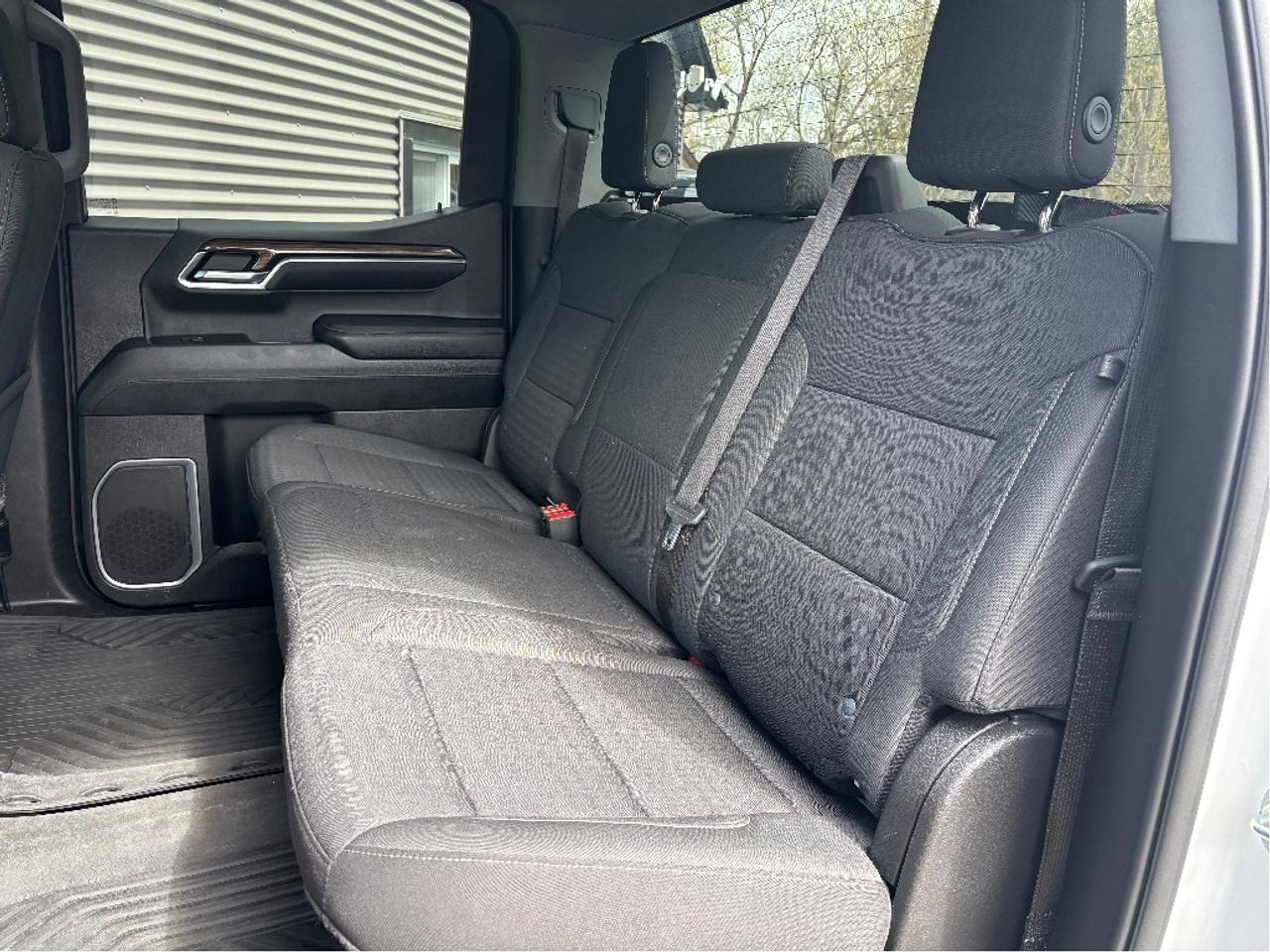 2022 Chevrolet Silverado 1500 LT Trail Boss 12INCH DISPLAY NAV ONE OWNER Photo