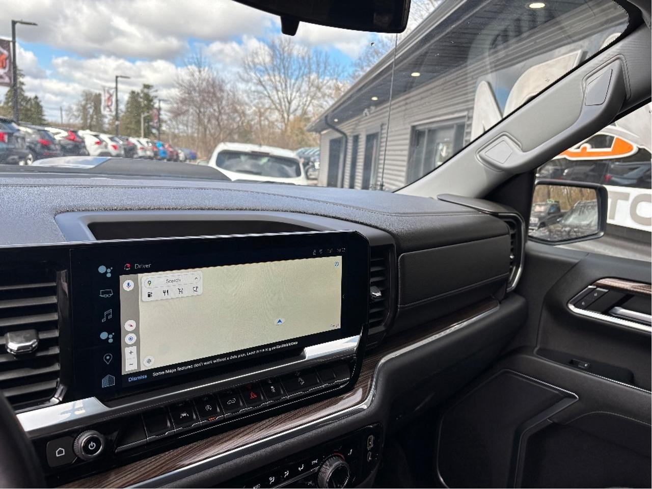 2022 Chevrolet Silverado 1500 LT Trail Boss 12INCH DISPLAY NAV ONE OWNER Photo