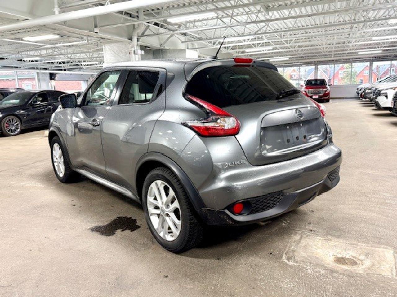 2017 Nissan Juke SL AWD, LEATHER, NAVI, 360 CAM, XM, CLIMATE, HEATE Photo