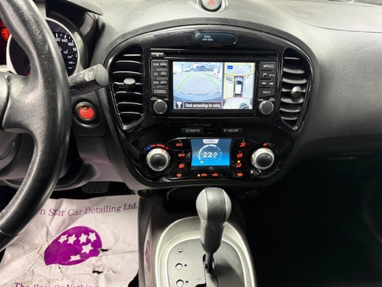 2017 Nissan Juke SL AWD, LEATHER, NAVI, 360 CAM, XM, CLIMATE, HEATE Photo