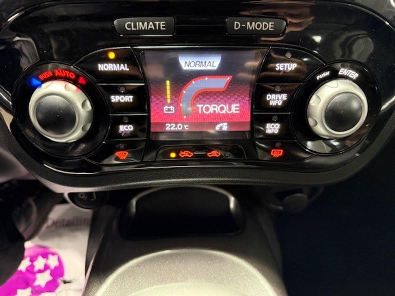 2017 Nissan Juke SL AWD, LEATHER, NAVI, 360 CAM, XM, CLIMATE, HEATE Photo