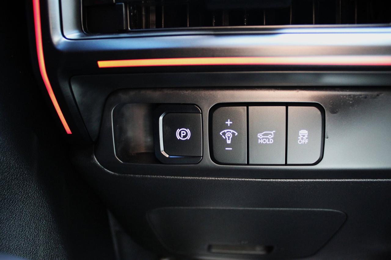 2024 Hyundai Santa Fe Ultimate Calligraphy Photo