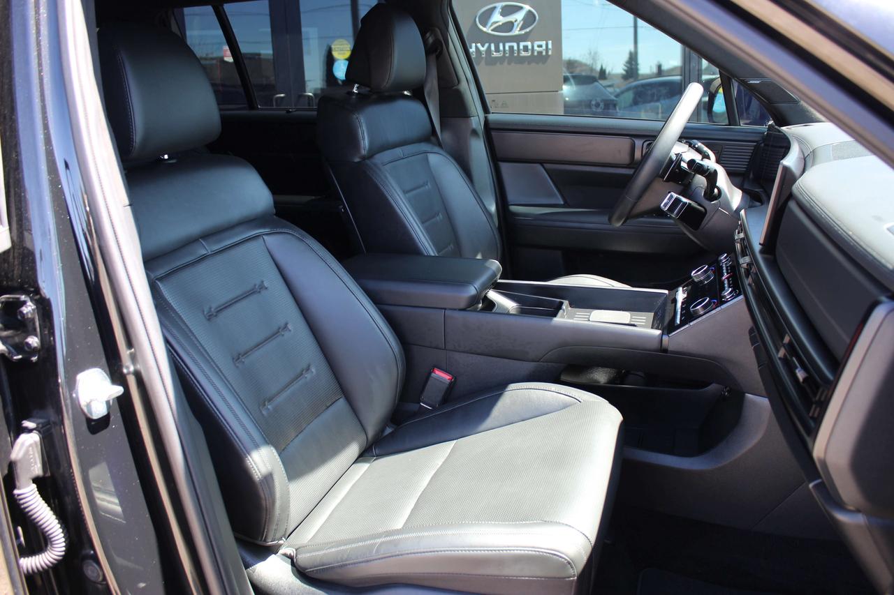2024 Hyundai Santa Fe ULTIMATE CALLIGRAPHY AWD Photo
