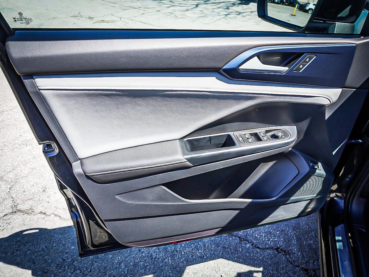 2024 Volkswagen Taos  Photo