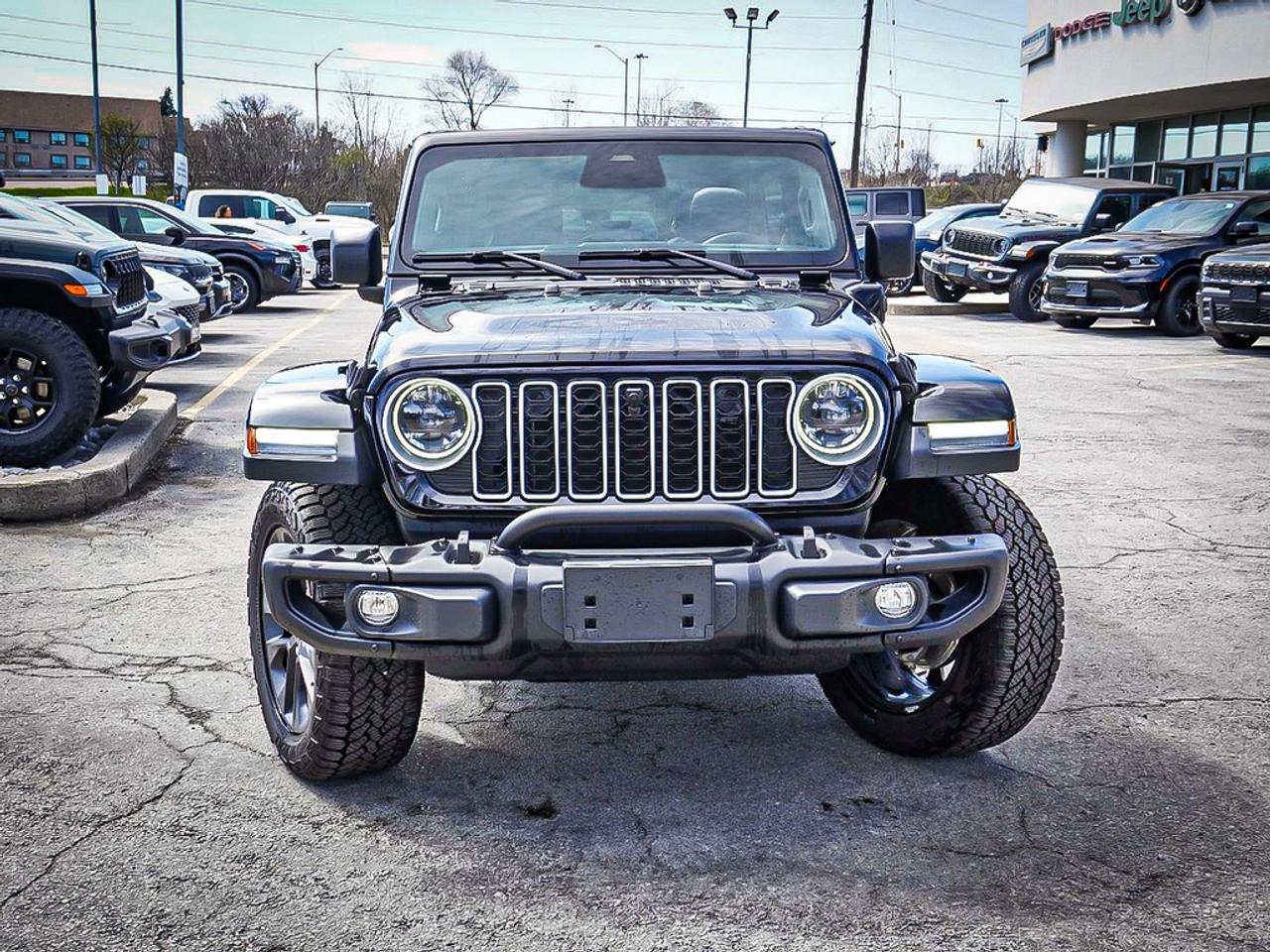 2025 Jeep Wrangler 4xe  Photo3