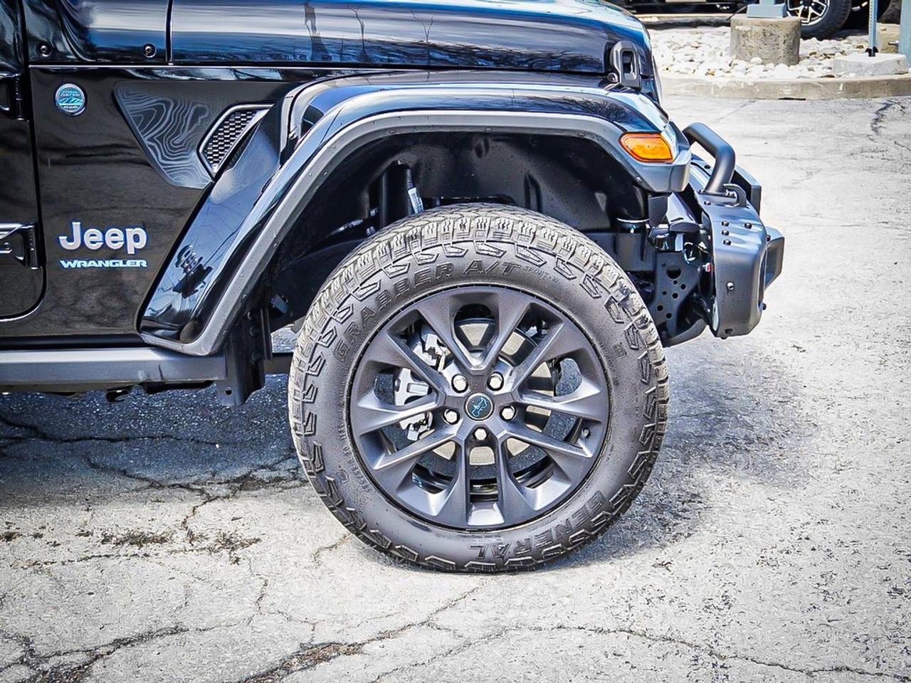 2025 Jeep Wrangler 4xe  Photo