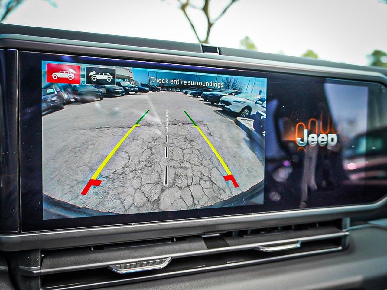 2025 Jeep Wrangler 4xe  Photo