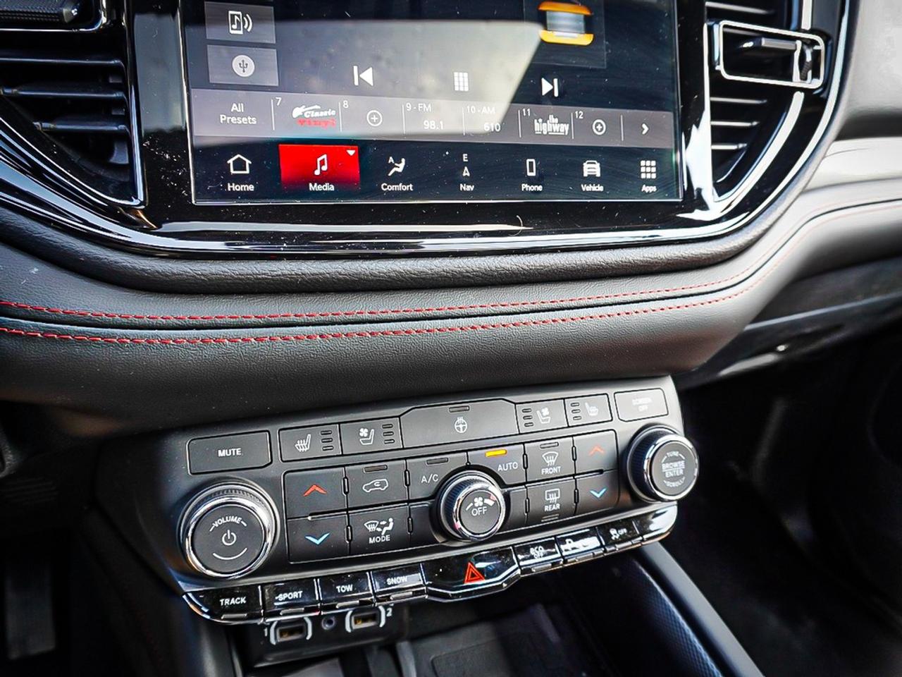 2024 Dodge Durango  Photo