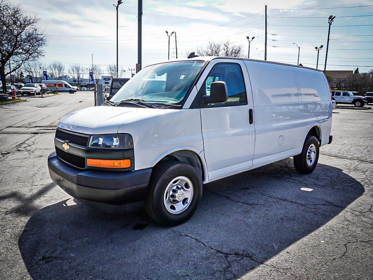 2023 Chevrolet Express  Photo